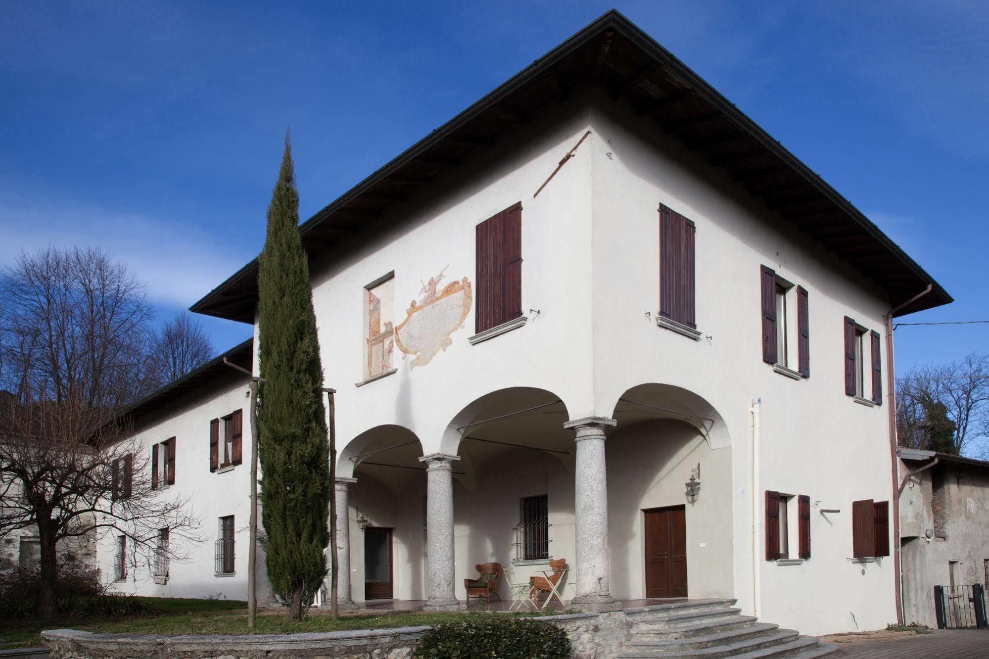 B&B Villa Natta Uggiate Exterior foto